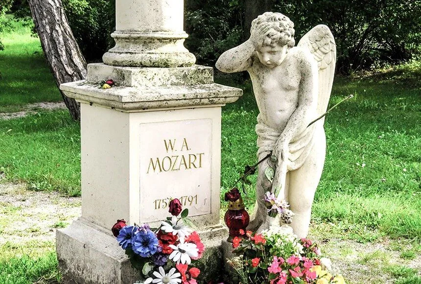 ¿Dónde está enterrado Mozart?
